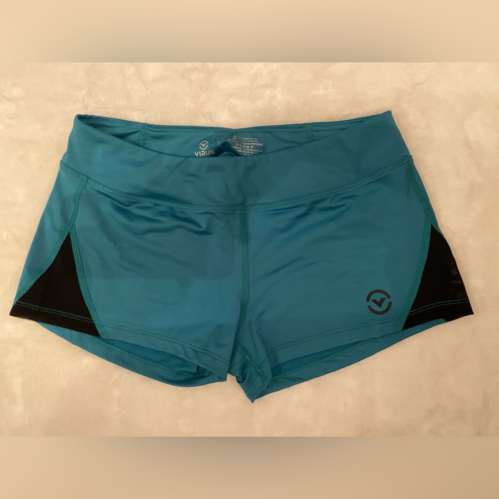 Gym Shorts - Picture 2 of 4